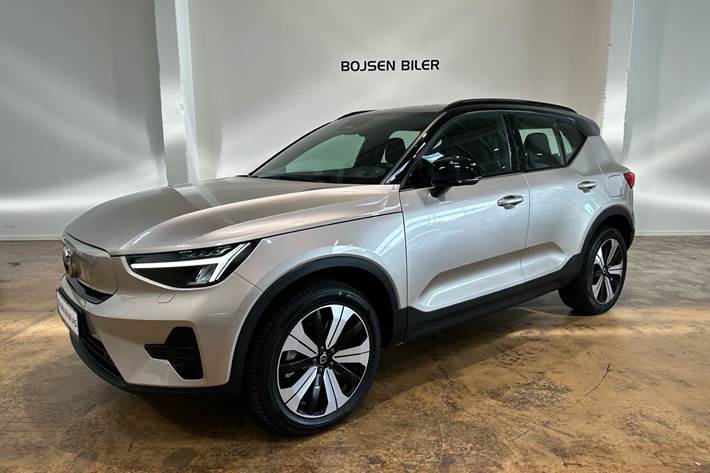undefined Volvo XC40 fra 2023 set udefra