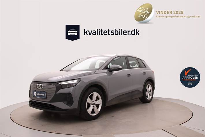 Grå Audi Q4 fra 2023