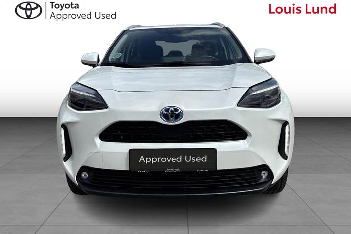 Hvid Toyota Yaris Cross fra 2022