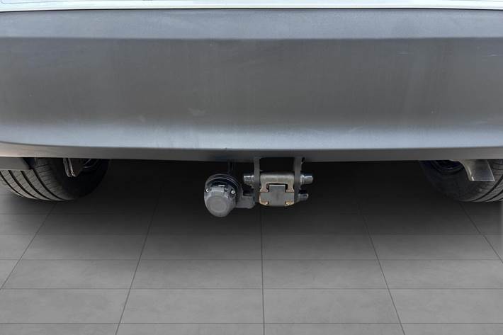 Hvid Toyota Yaris Cross fra 2022