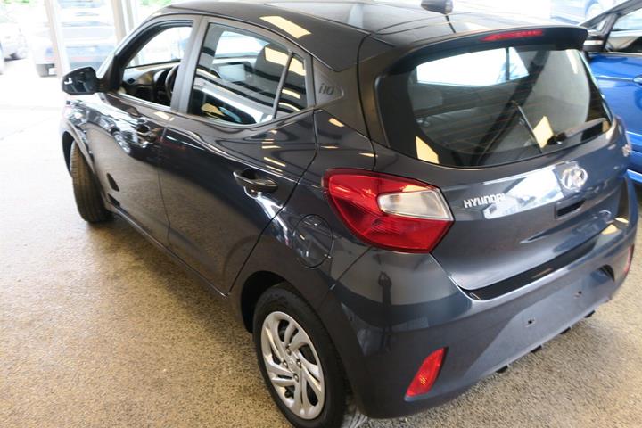 Sort Hyundai i10 fra 2021