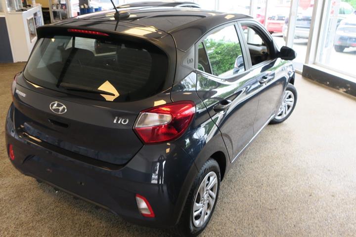 Sort Hyundai i10 fra 2021