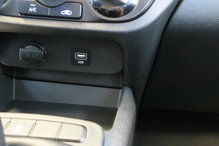 Sort Hyundai i10 fra 2021