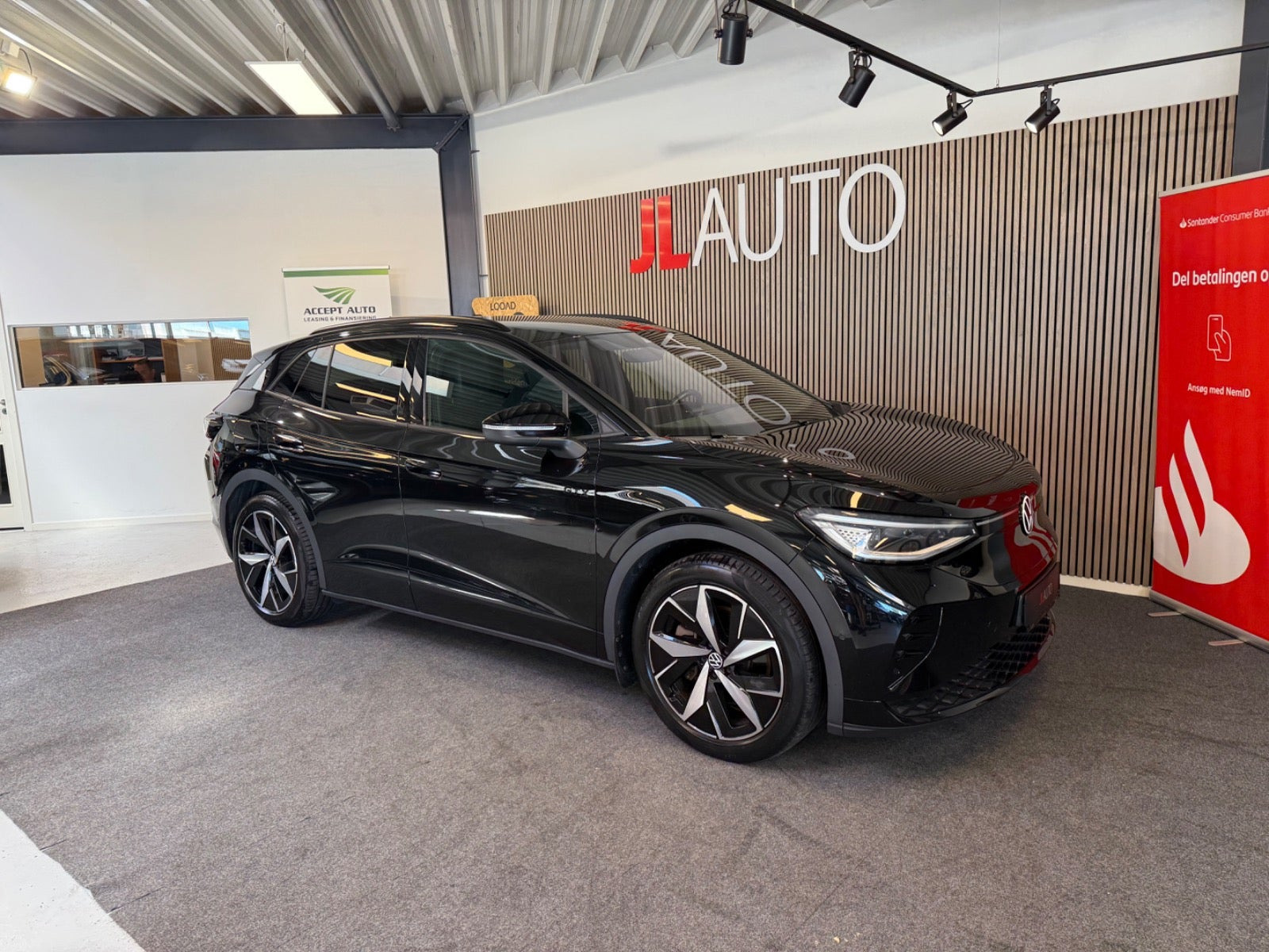 Sort VW ID.4 fra 2023