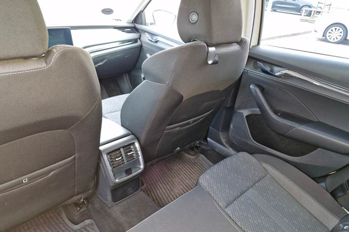 Hvid Skoda Octavia fra 2020