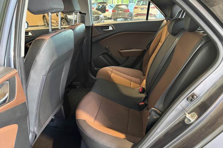 undefined Hyundai i20 fra 2015
