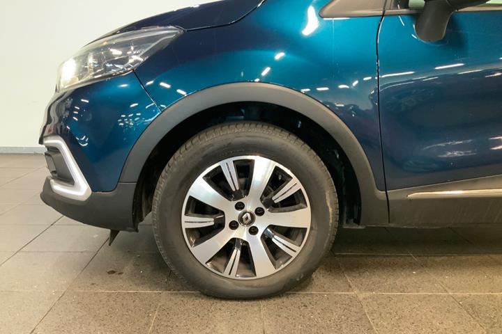 Blå Renault Captur fra 2019