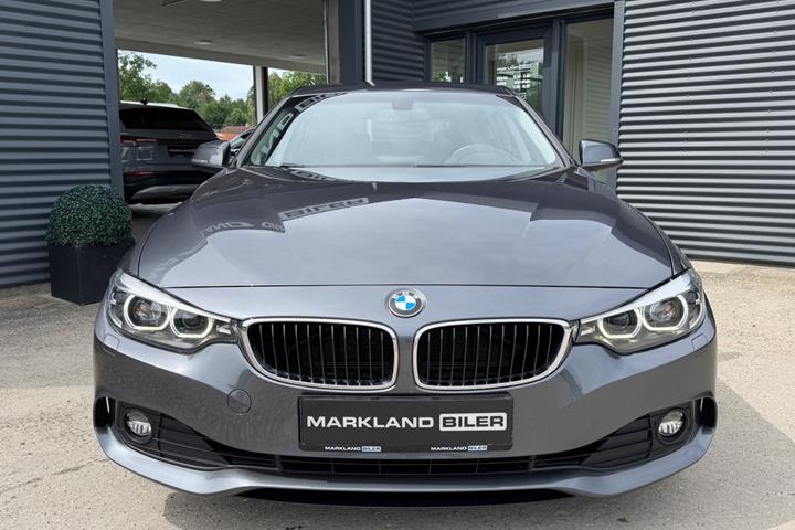 Grå BMW 420i fra 2019