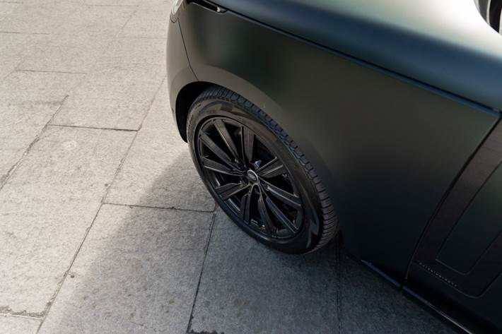 Grøn Land Rover Range Rover fra 2023