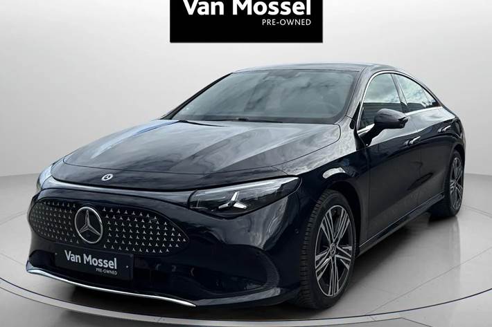 Sort Mercedes CLA250+ fra 2025