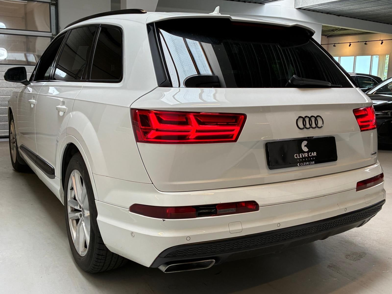 Hvid Audi Q7 fra 2018