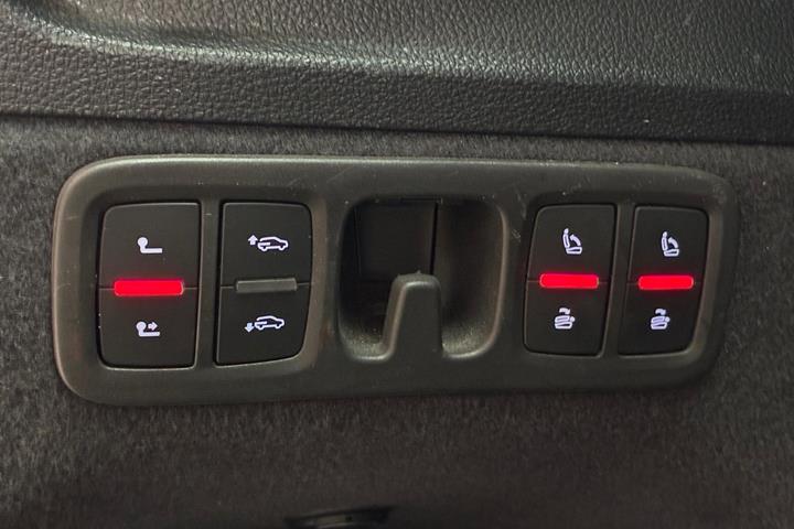Hvid Audi Q7 fra 2018
