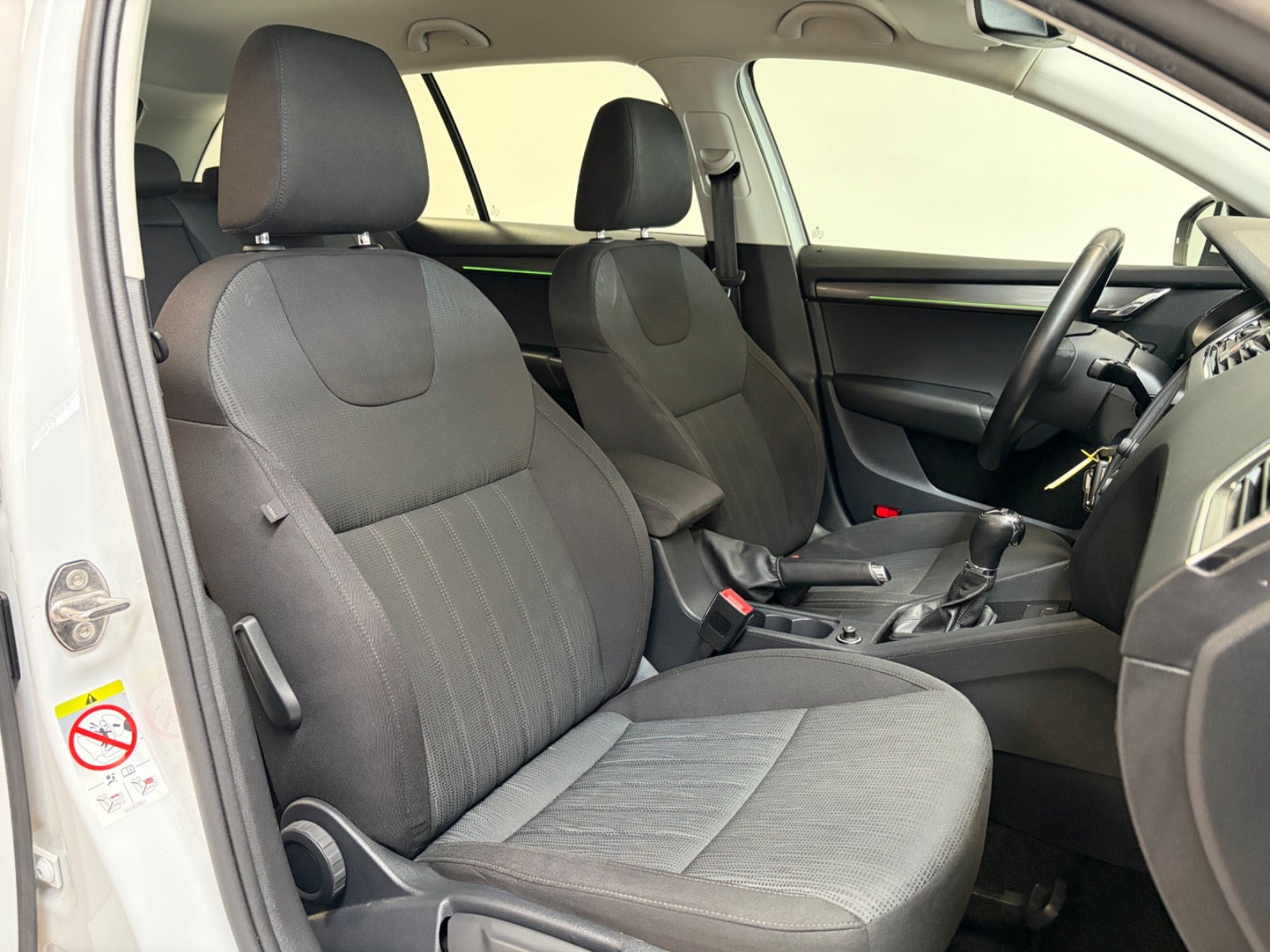 Hvid Skoda Octavia fra 2020
