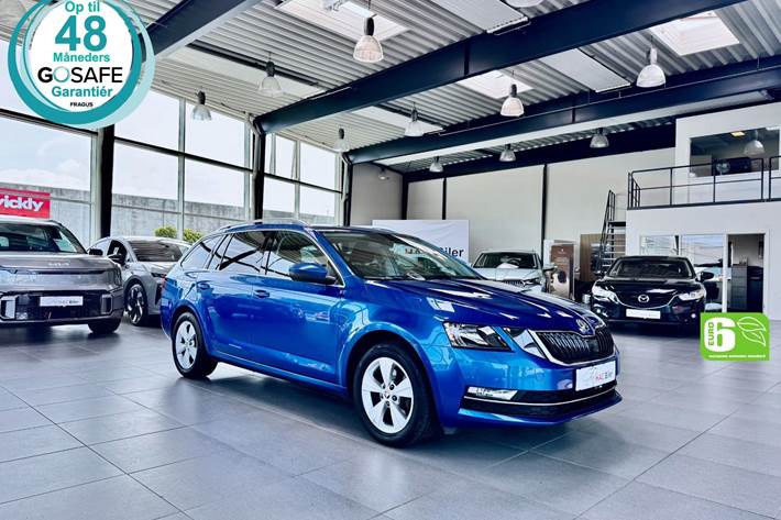 Blå Skoda Octavia fra 2020