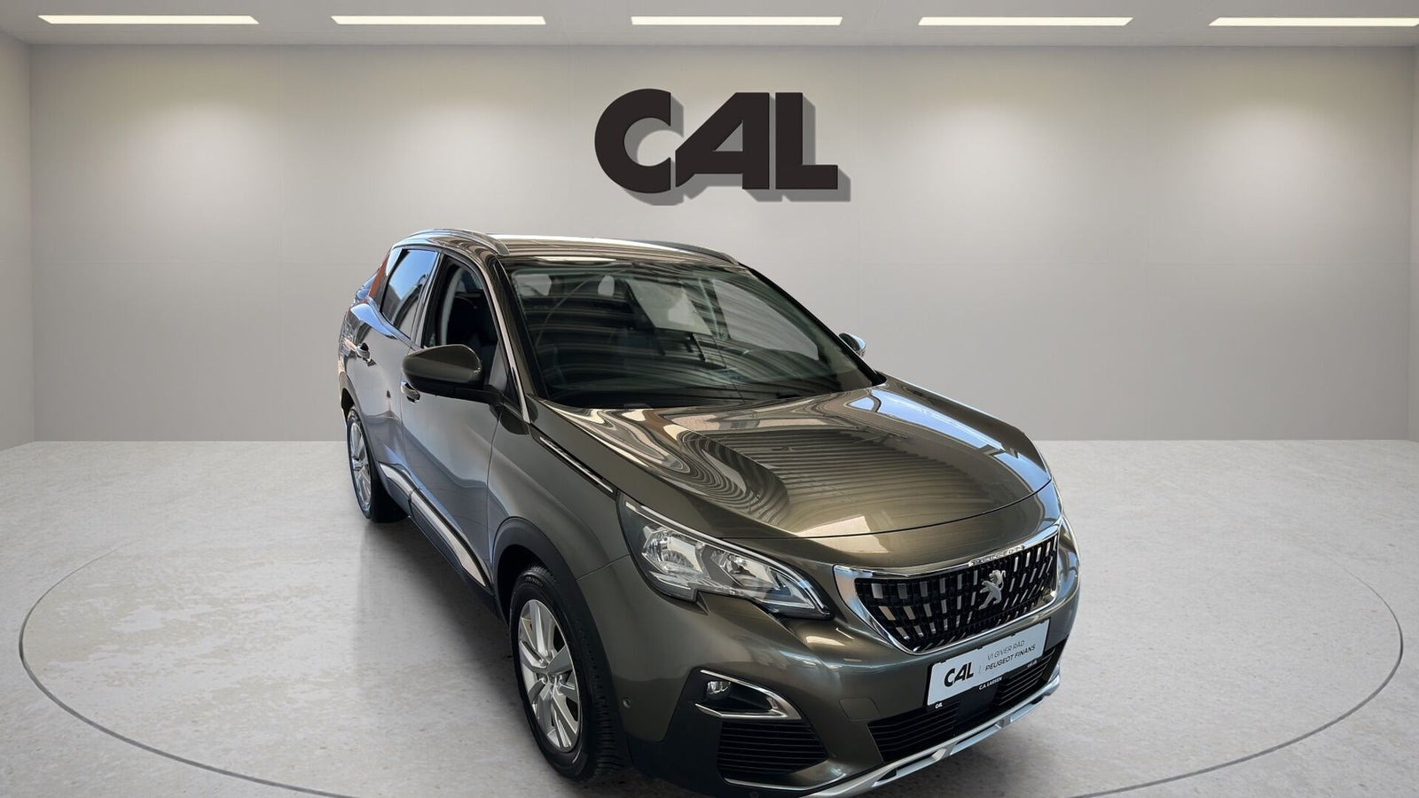 Grøn Peugeot 3008 fra 2017