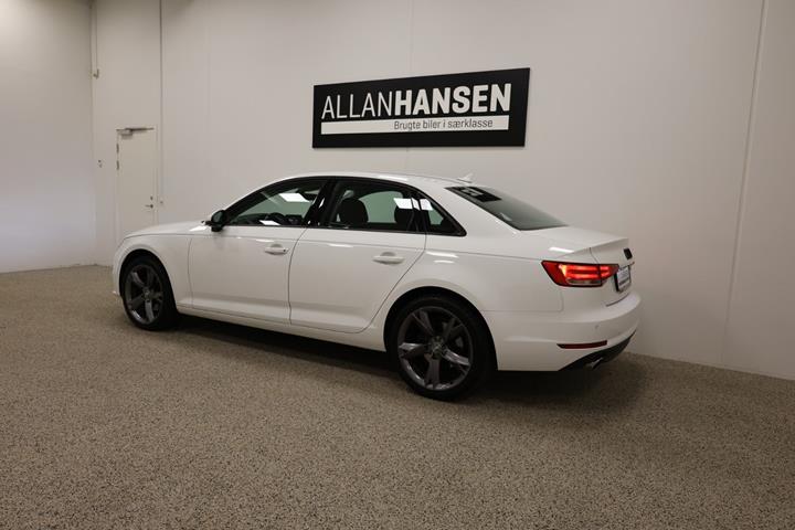 Hvid Audi A4 fra 2018