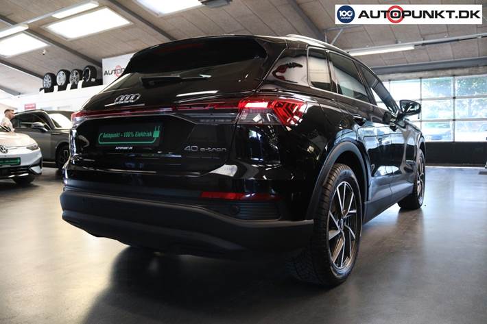 Sort Audi Q4 e-tron fra 2022
