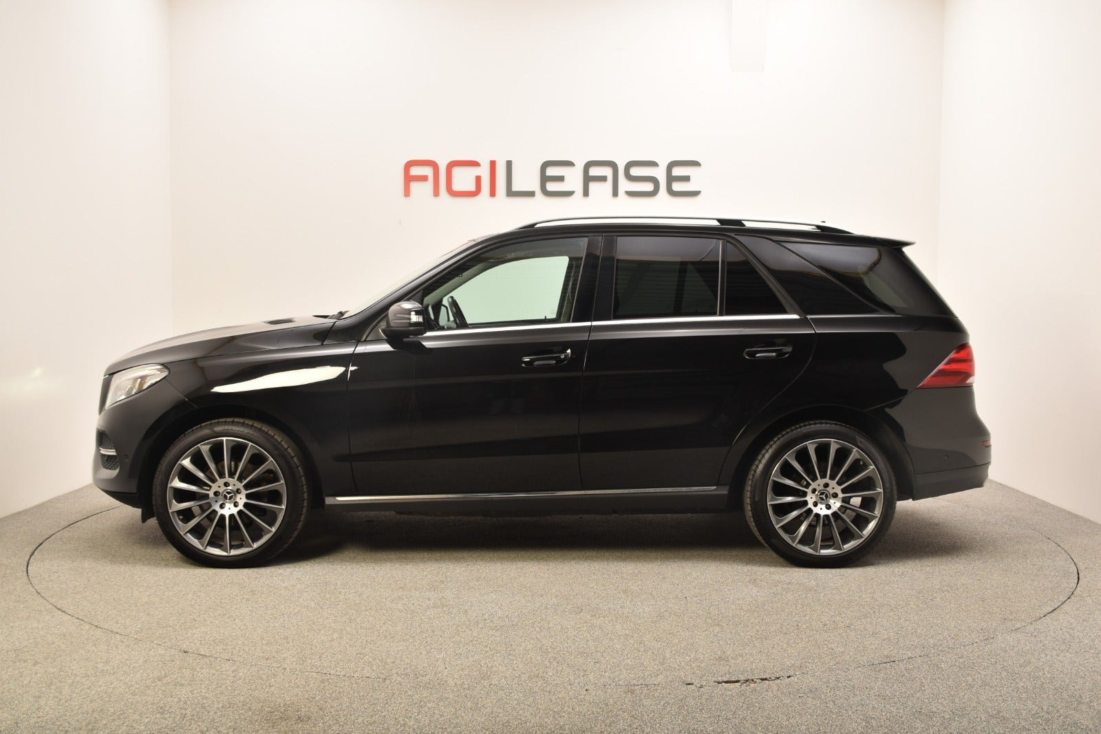 Sort Mercedes GLE350 d fra 2017