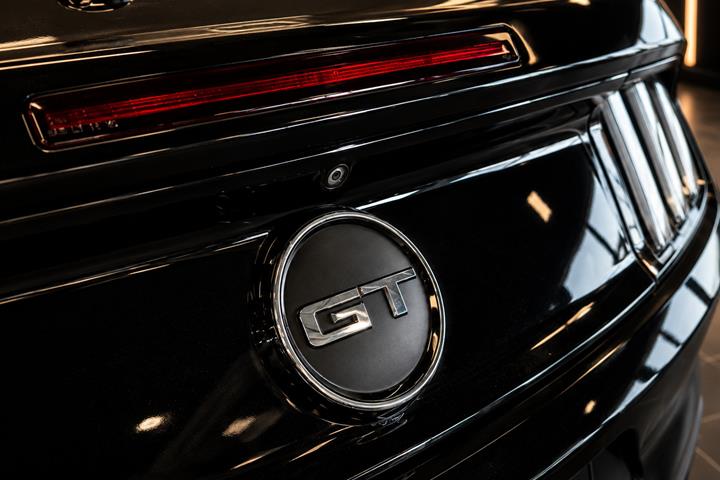 undefined Ford Mustang fra 2016