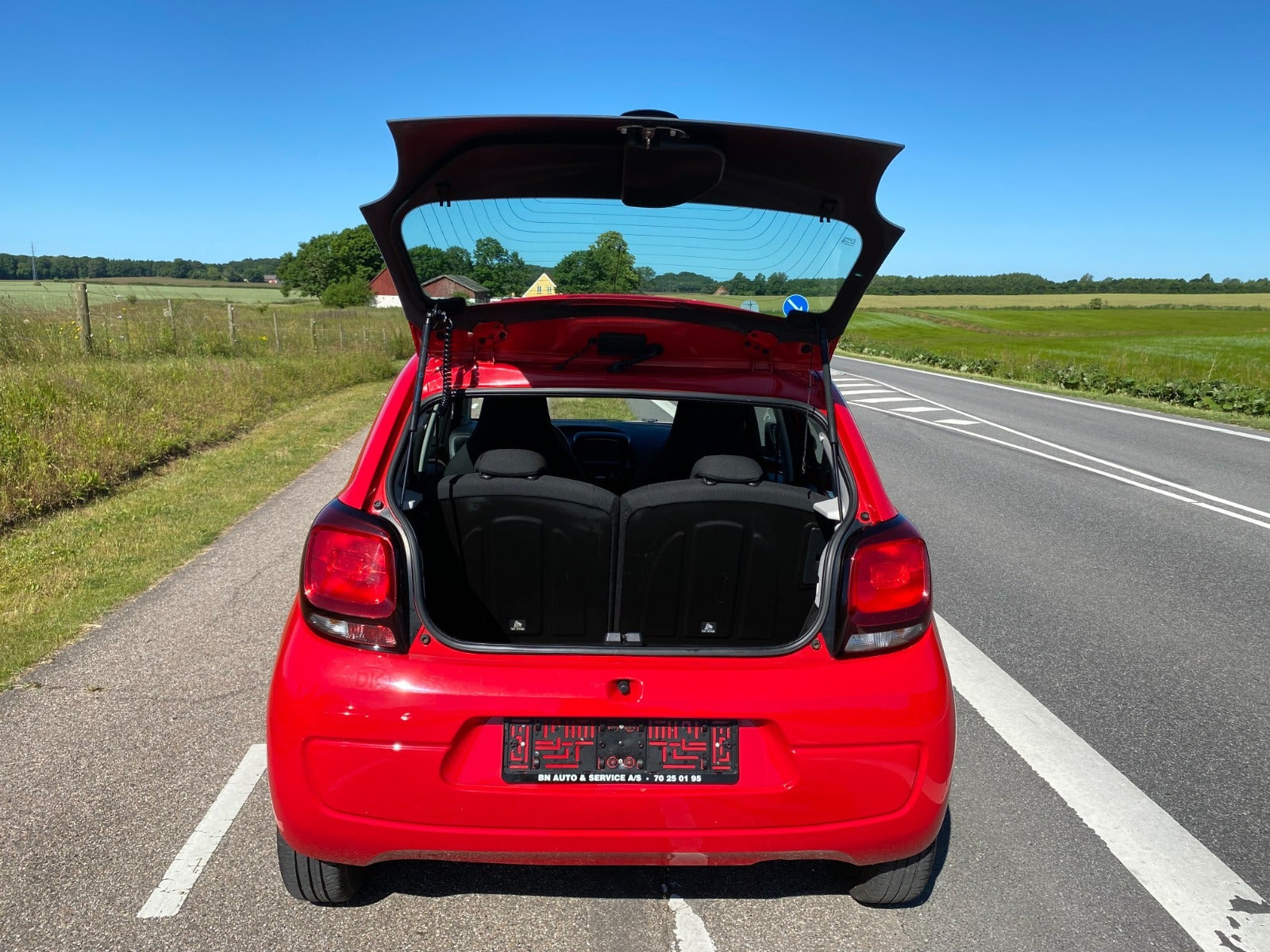 Rød Citroën C1 fra 2019
