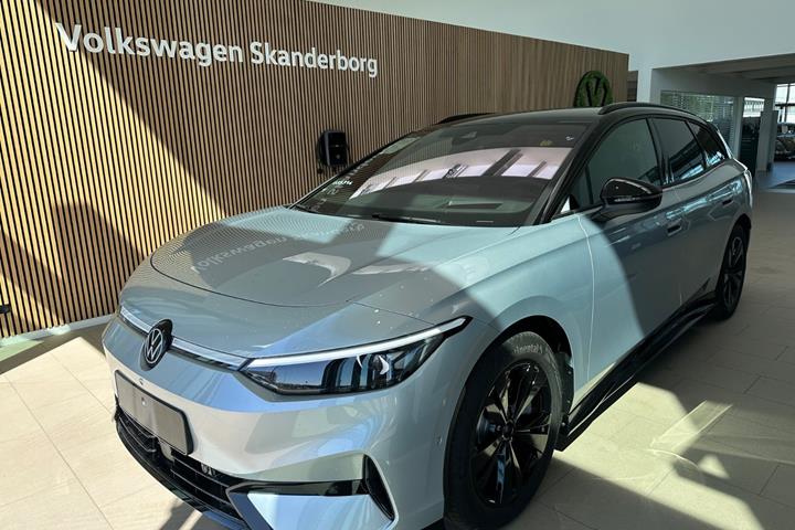 Sølv VW ID.7 fra 2026