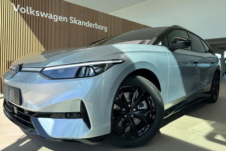 Sølv VW ID.7 fra 2026