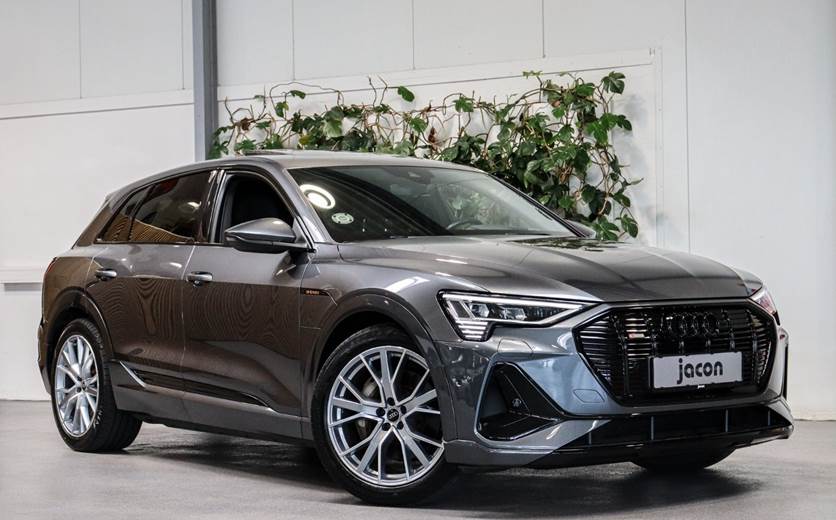 Audi e-tron 55 S-line quattro