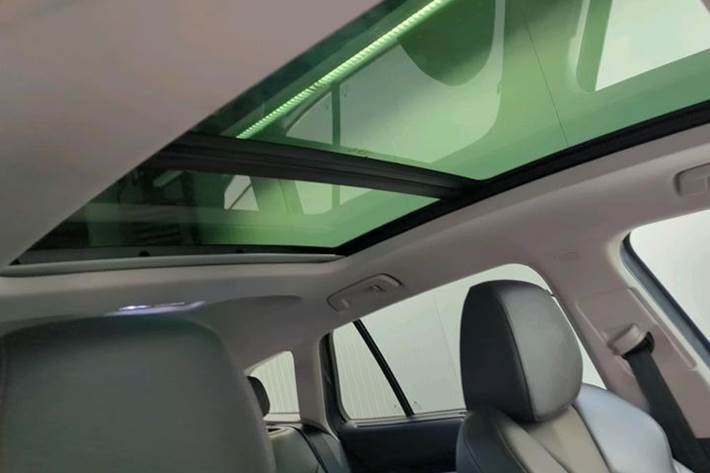 Grå Skoda Enyaq fra 2021