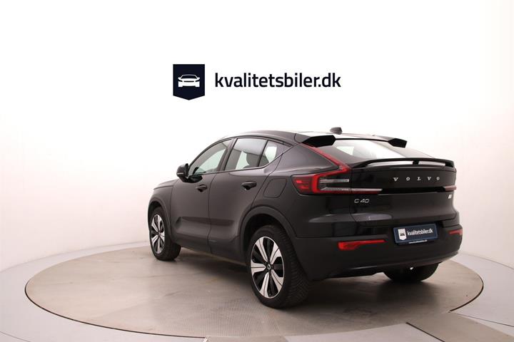 Sort Volvo C40 fra 2022