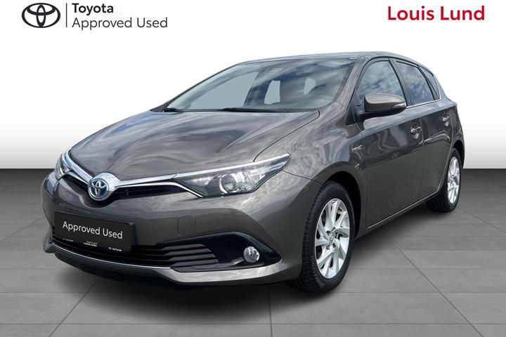 Bronze Toyota Auris fra 2017 set udefra