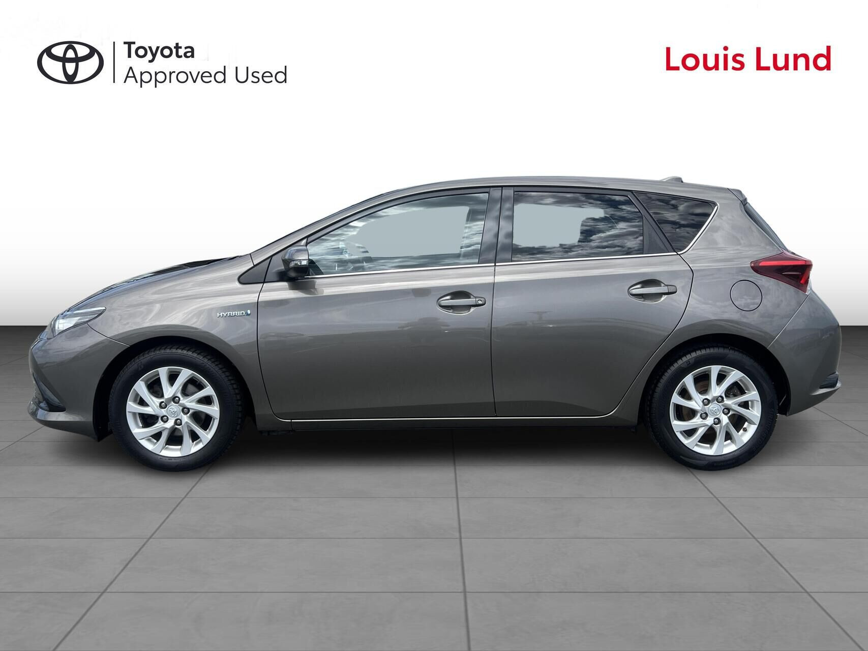 Bronze Toyota Auris fra 2017