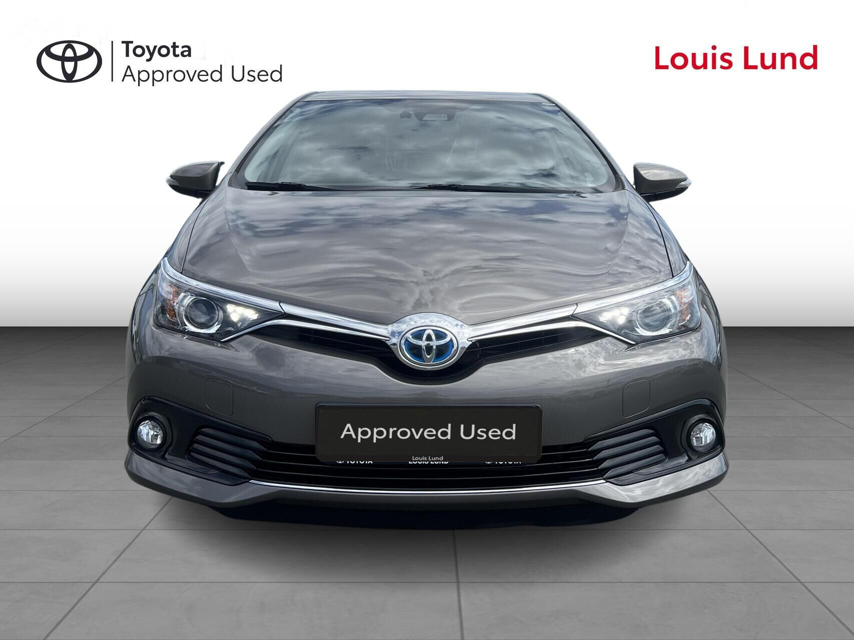 Bronze Toyota Auris fra 2017