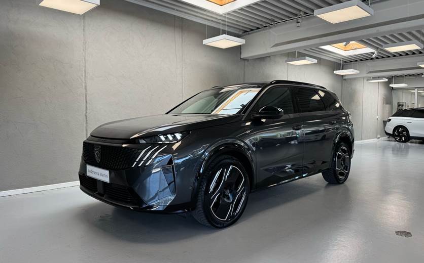 Peugeot e-5008 EL GT Pack 210HK 5d Aut.