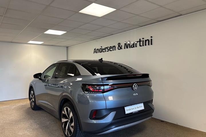 Blå VW ID.5 fra 2022