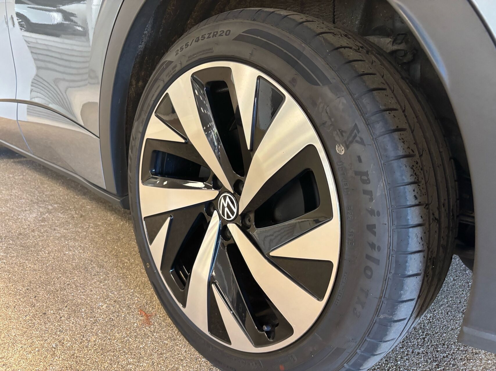 Blå VW ID.5 fra 2022