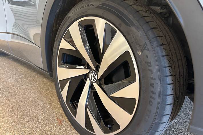 Blå VW ID.5 fra 2022