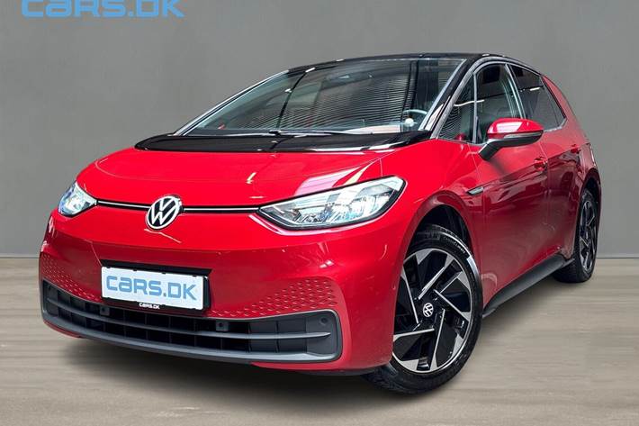 Rød VW ID.3 fra 2023 set udefra