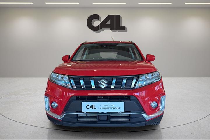 Rød Suzuki Vitara fra 2023