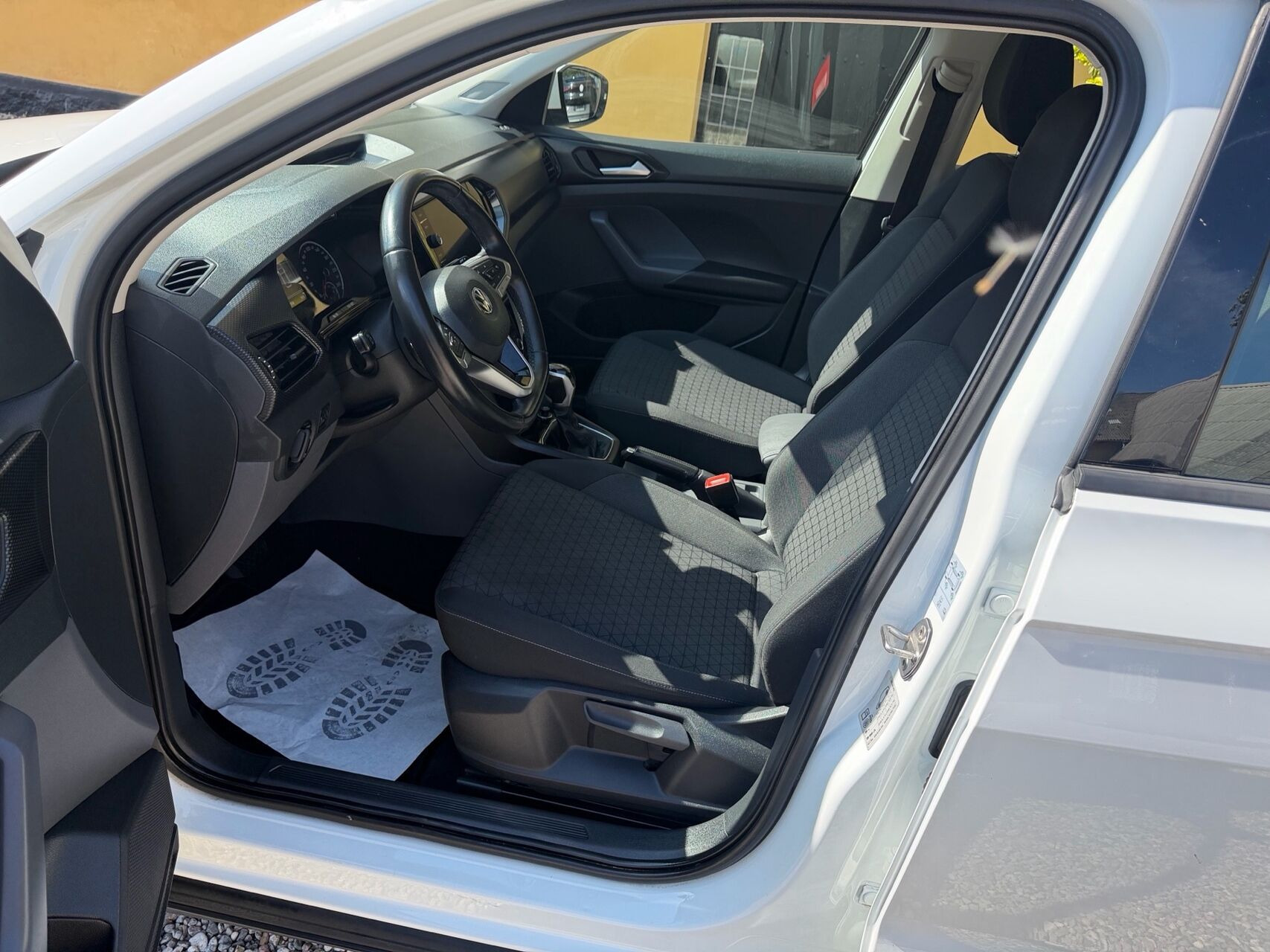 Hvid VW T-Cross fra 2020