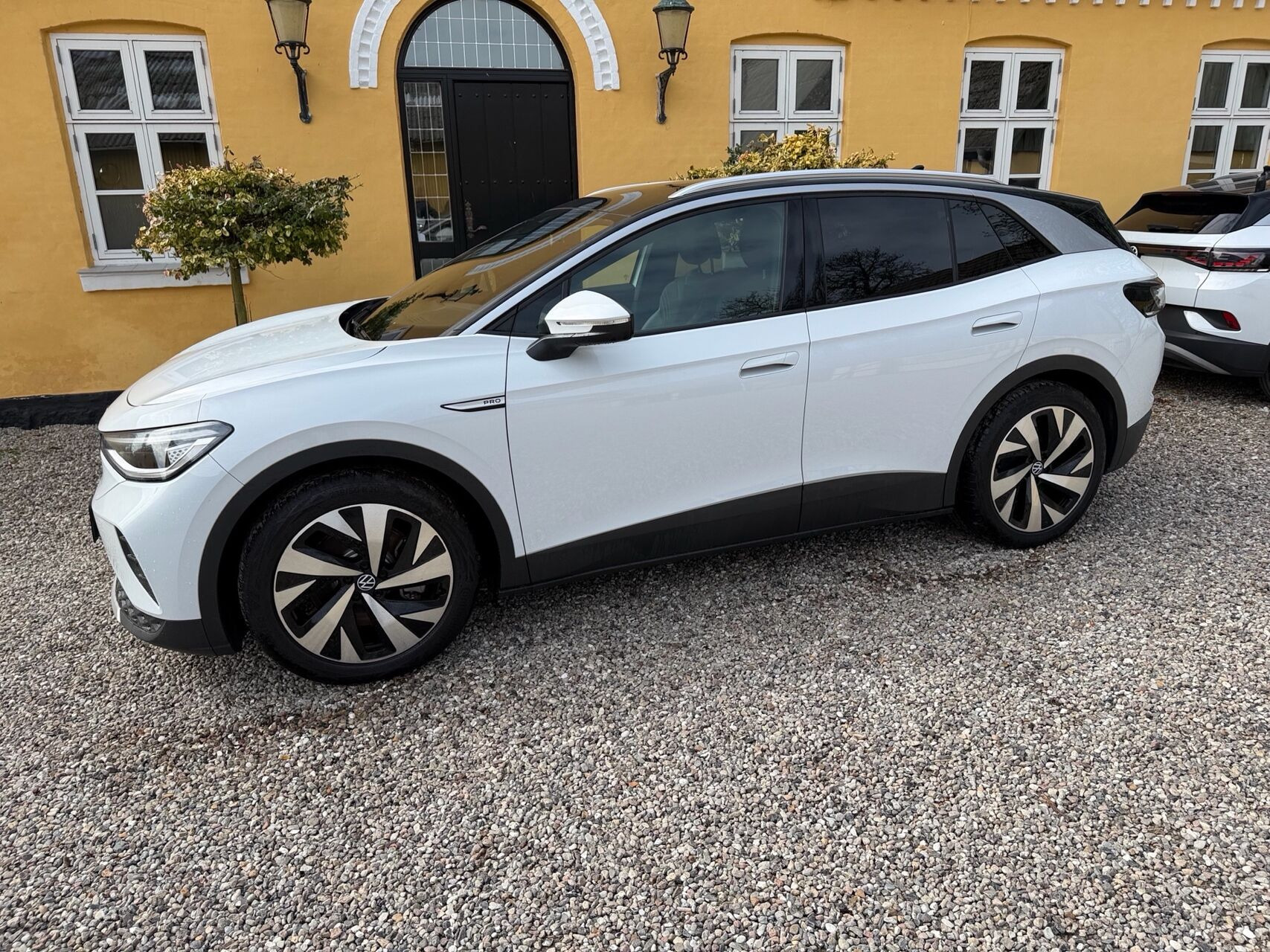 Hvid VW ID.4 fra 2023