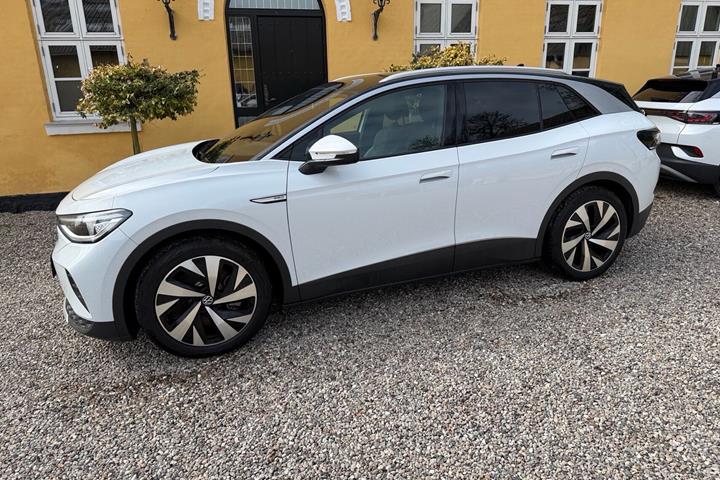 Hvid VW ID.4 fra 2023