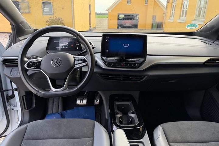Hvid VW ID.4 fra 2023