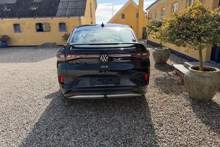 Sort VW ID.5 fra 2022