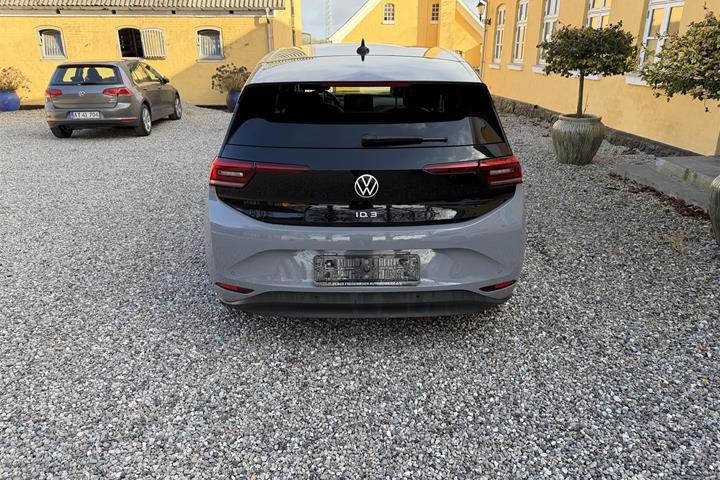 Grå VW ID.3 fra 2022