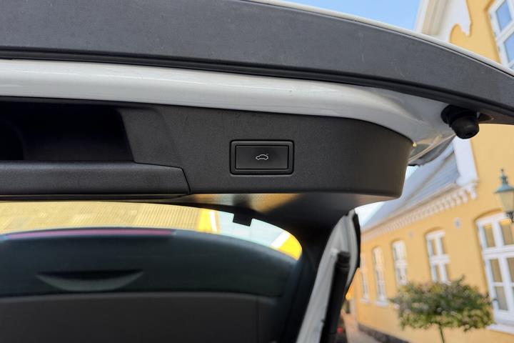 Hvid VW ID.4 fra 2022