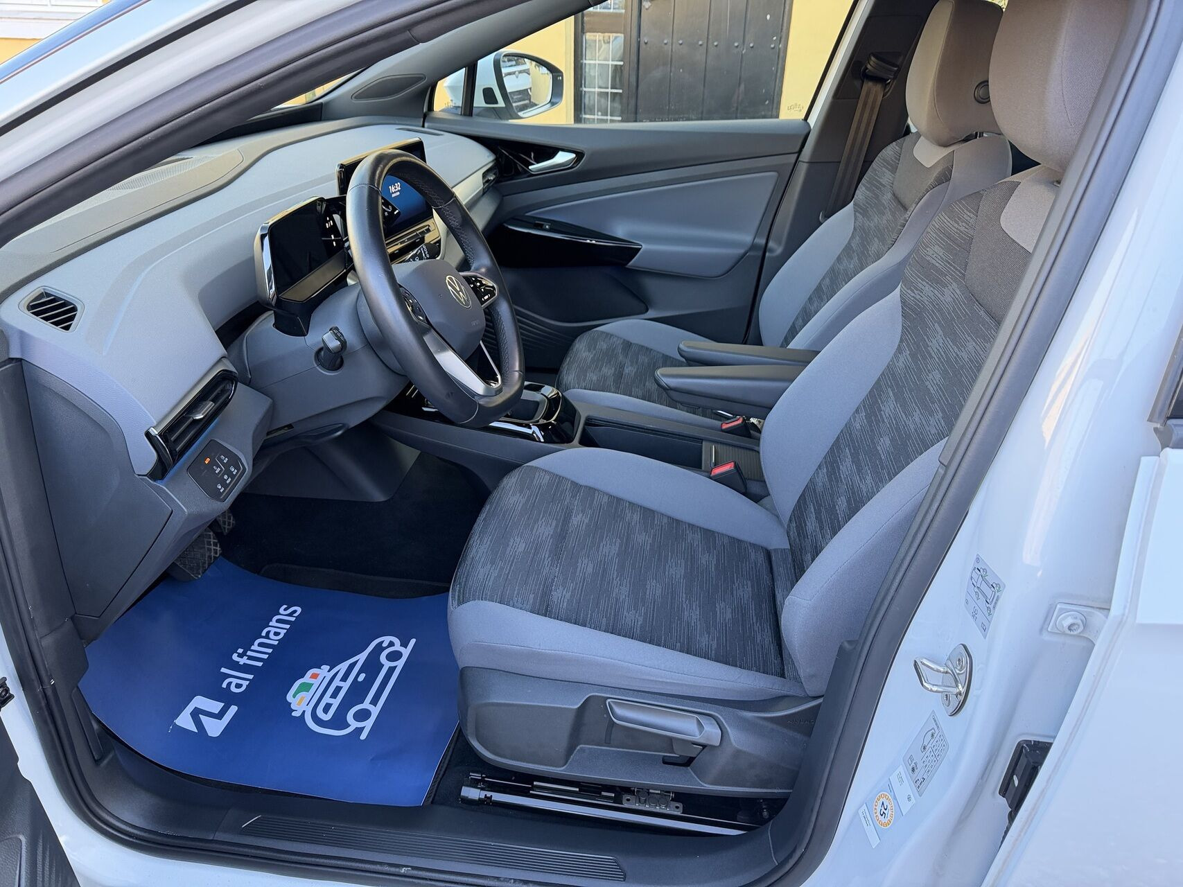 Hvid VW ID.4 fra 2022