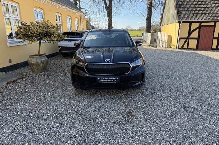 Sort Skoda Enyaq fra 2021