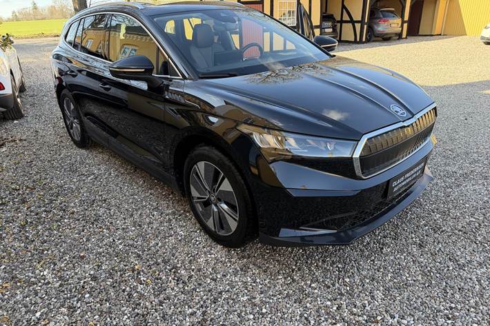 Sort Skoda Enyaq fra 2021