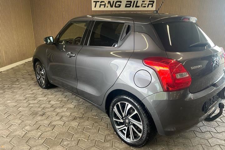 Brun Suzuki Swift fra 2021