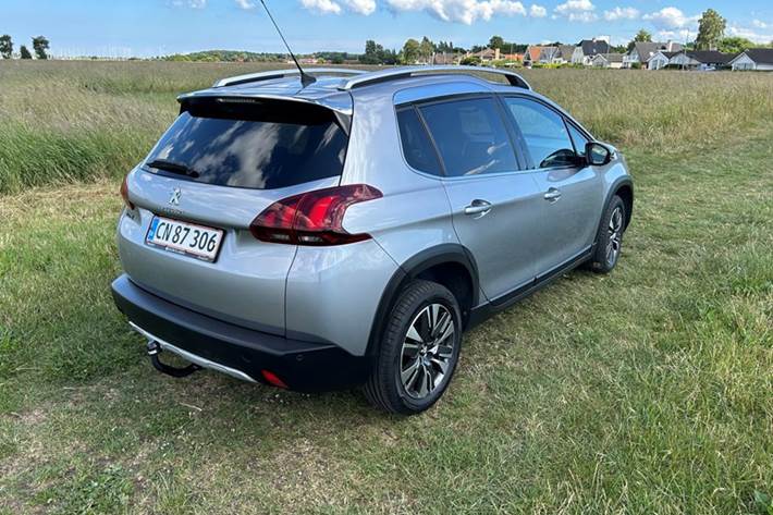 undefined Peugeot 2008 fra 2018